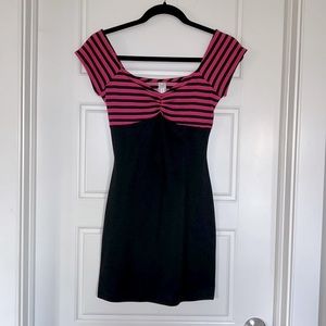Black & Pink Dress 🩷🖤